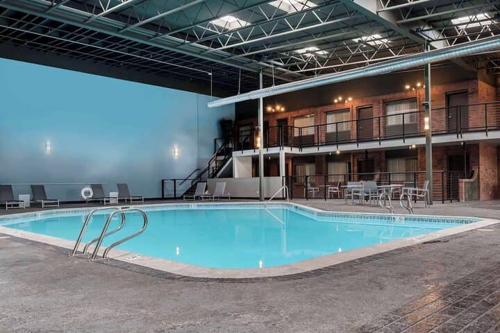 Pool